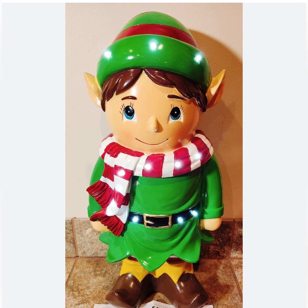 Elf Indoor/Outdoor Lighted Holiday Statue